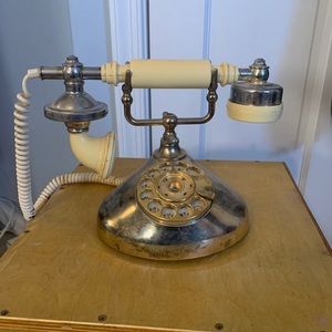 Vintage/ Antique Phone